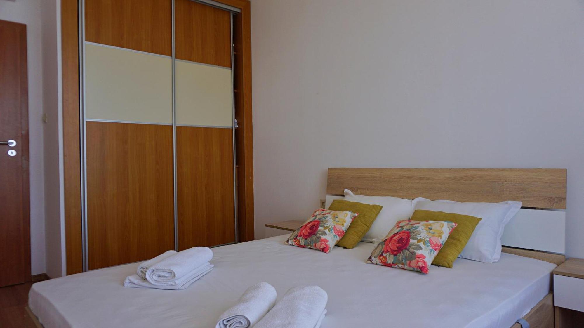 Apartments Sirena First Line - Апартаменти Сирена На Първа Линия Golden Sands Exterior foto