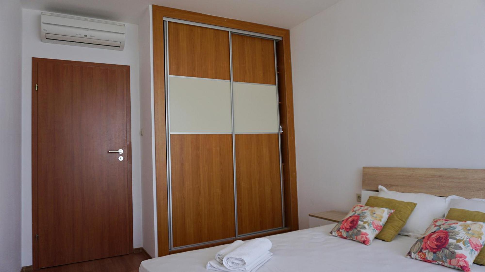 Apartments Sirena First Line - Апартаменти Сирена На Първа Линия Golden Sands Exterior foto