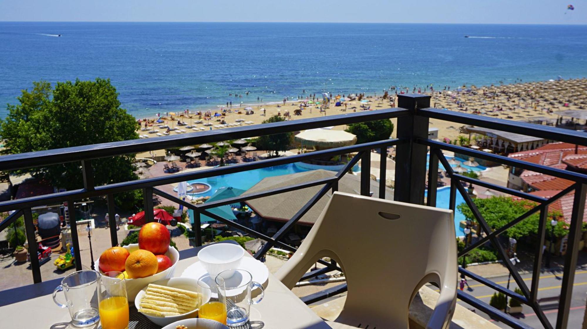 Apartments Sirena First Line - Апартаменти Сирена На Първа Линия Golden Sands Exterior foto