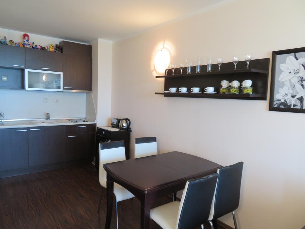 Apartments Sirena First Line - Апартаменти Сирена На Първа Линия Golden Sands Exterior foto