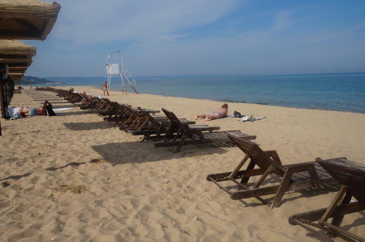 Apartments Sirena First Line - Апартаменти Сирена На Първа Линия Golden Sands Exterior foto